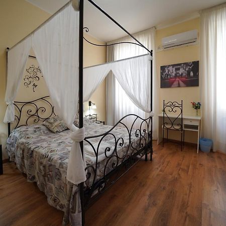 Florinda B&B Napels Buitenkant foto